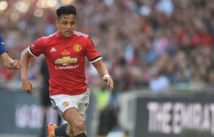 অ্যালেক্সি সাঞ্চেজ : ভিদালের মতো বিশ্বকাপ খেলা হচ্ছে না চিলের অন্যতম সেরা ফরোয়ার্ড অ্যালেক্সি সাঞ্চেজেরও।