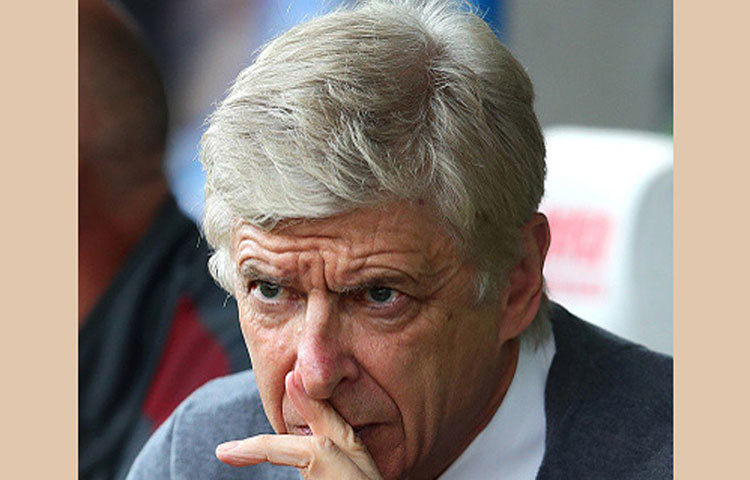 আর্সেন ওয়েঙ্গার : ২২ বছর সামলেছেন আর্সেনালের দায়িত্ব। চলতি বছর দায়িত্ব ছেড়েছেন ৬৮ বছরের কোচ। জিদানের বিকল্প হিসেবে প্রথমেই শোনা যাচ্ছে তার নাম।