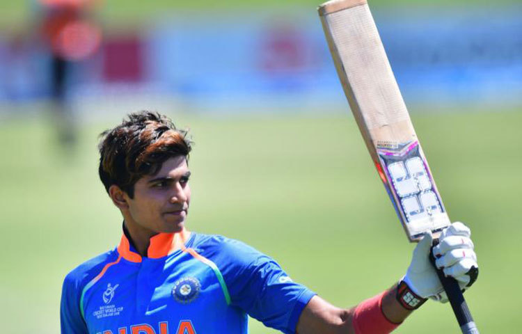 ভারতের অনূর্ধ্ব-১৯ দলের হয়ে বিশ্বকাপ জেতা শুভমান গিলের সঙ্গে শাহরুখ খানের মেয়ে সুহানা খানের সম্পর্ক নিয়ে শুরু হয়েছে জল্পনা-কল্পনা।