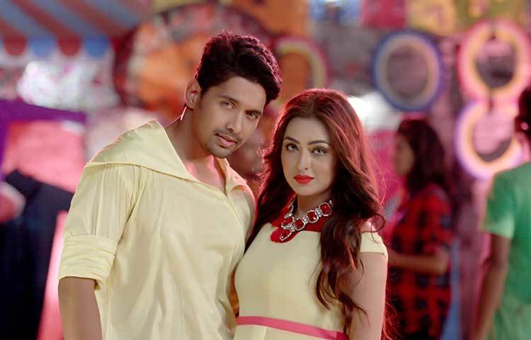 মিউজিক ভিডিওটি চাঁদ রাতে রনস্ মিউজিক এর নিজস্ব ইউটিউব চ্যানেলে প্রকাশিত হবে।