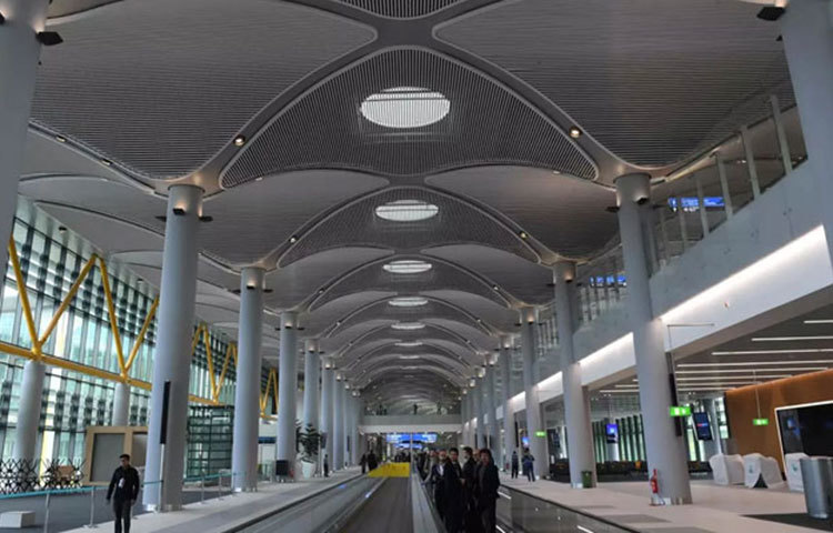 বিশ্বের সবচেয়ে বড় বিমানবন্দর চালু করল তুরস্ক।