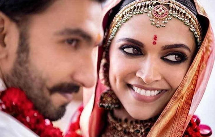 জীবনে সুখের হাসি।