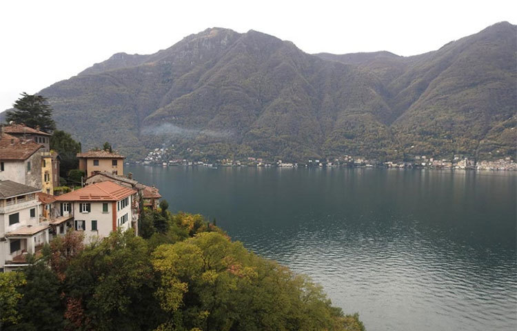 ১৭৮৭ সালে এই মনাস্ট্রির বাড়িটিকে ভিলা বানানো হয়।