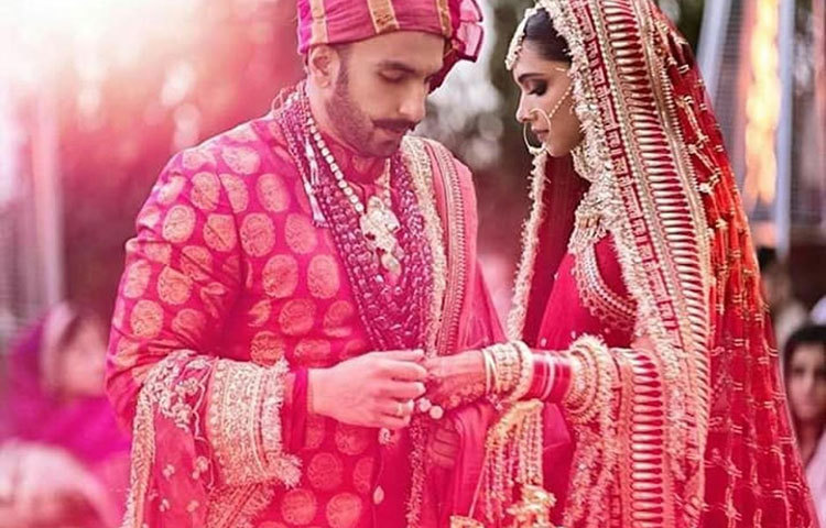 কথা দিলাম দুজন দুজনার পাশে রবো সারা জীবন।