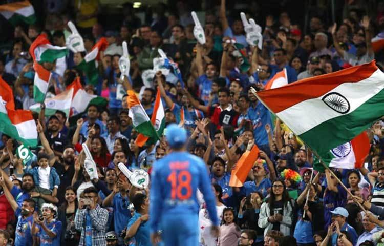 অস্ট্রেলিয়াকে ৬ উইকেটে হারিয়ে তিন ম্যাচের টি-টোয়েন্টি সিরিজে সমতা ফেরাল ভারত।