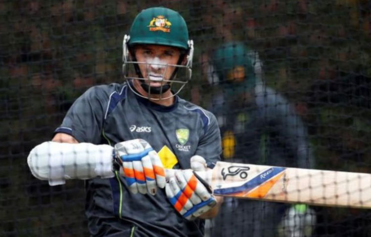 মাইকেল হাসি : অস্ট্রেলিয়ার হয়ে ১৮৫টি একদিনের ম্যাচ খেলেছেন হাসি। আর ভারতের বিরুদ্ধে ২১ টি ম্যাচ খেলে ৭ টি হাফ সেঞ্চুরি করলেও কোনো শতরান নেই হাসির।