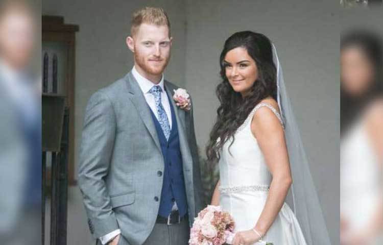 গত বছর অক্টোবরে ক্লেয়ার যারটক্লিফকে বিয়ে করেন ইংল্যান্ড ক্রিকেট টিমের অলরাউন্ডার বেন স্টোক।