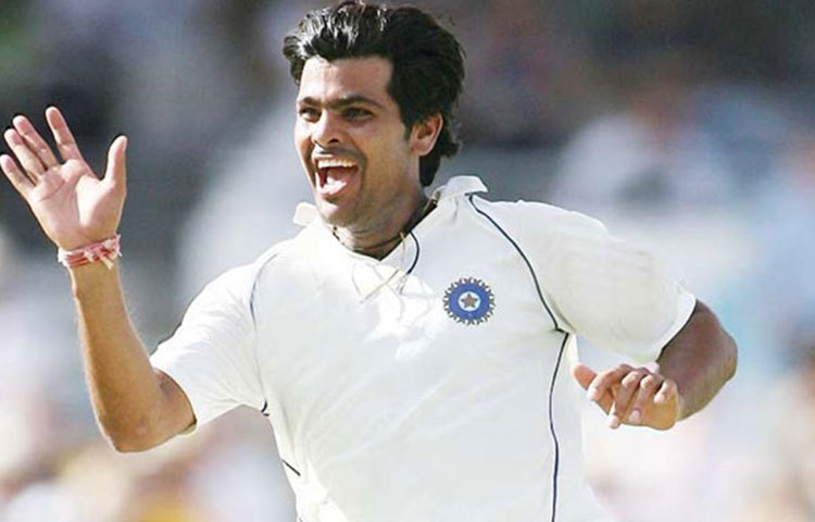 রুদ্র প্রতাপ সিং : ২০০৬ সালে অভিষেক টেস্টে ম্যাচের সেরা হন বাঁহাতি পেসার রুদ্র প্রতাপ সিং। ফয়সলাবাদে পাকিস্তানের বিরুদ্ধে প্রথম ইনিংসে ৮৯ রানে ৪ উইকেট এবং ৭৫ রানে ১টি উইকেট নেন দ্বিতীয় ইনিংসে।