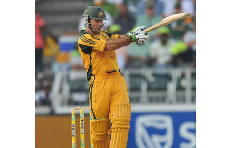 ২০০৭ সালে রিকি পন্টিং ২৬৬ ইনিংস দশ হাজার রান করেছেন।