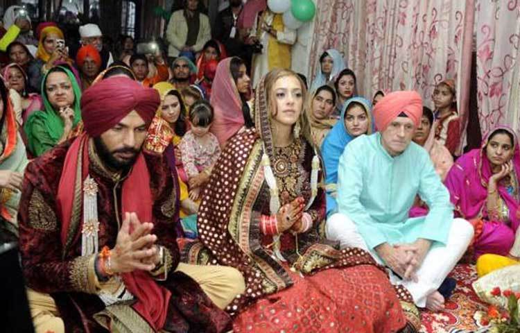 ২০১৬ সালে ৩০ নভেম্বর হ্যাজেল কিচকে বিয়ে করেন যুবরাজ সিং।