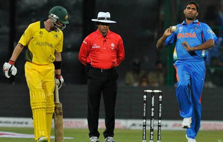 মুনাফ প্যাটেল : ২০১১ বিশ্বকাপে গুরুত্বপূর্ণ ভূমিকায় দেখা গিয়েছিল তাকে। কিন্তু, এই মিডিয়াম পেসারটি নিজের ফিটনেস একদম ধরে রাখতে পারেননি। ফলে দল থেকে বাদ পড়েন বার বার, সুযোগ পেলেও আর তেমন কিছু করতে পারেননি। সুযোগ পাননি শেষ আইপিএলেও।