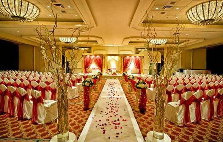 মিলবে কার্ড ছাপানোর খরচ, ক্যাটারার বা বিয়ের হল বুকিং বাবদ অগ্রিম যে টাকা দেওয়া হয়েছে, বিয়ে বাড়ি সাজানোর জন্য অগ্রিম, বিয়ে সংক্রান্ত কারণে হোটেল বুক করা থাকলে কিংবা টিকিট কাটা থাকলে সেগুলিও পড়ছে এই বিমার আওতায়।