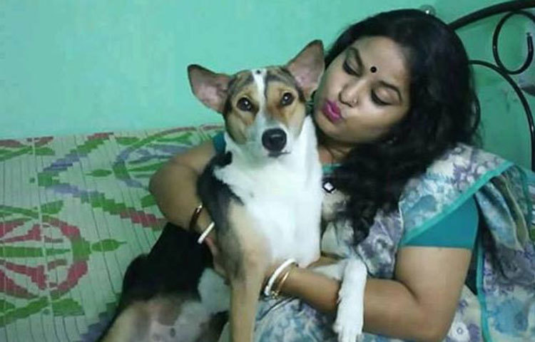 ব্রাউন, ব্লাক আর হোয়াইট- এই মিশ্রণই পুটুর বিশেষত্ব।