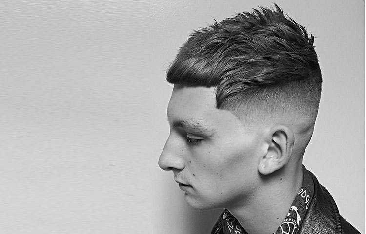 থিক ক্রপ উইথ টেক্সচার বাল্ড ফেড।