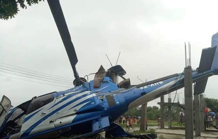 রাজশাহীতে হেলিকপ্টার বিধ্বস্ত আহতদের উপজেলা স্বাস্থ্য কমপ্লেক্সে চিকিৎসা দেওয়া হয়েছে।