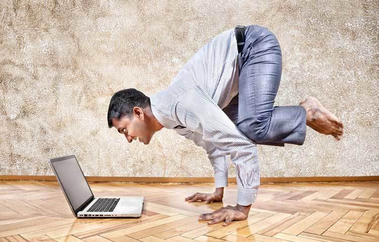 ভালো লাগছে না বলে কাজ করবেন না- এমনটা যেন কখনো না হয়। এর ফলে অন্যরা সুযোগ পেয়ে যাবে আপনার বিরুদ্ধে কথা বলার।