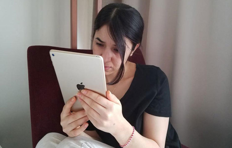 প্রথমবার শিবির থেকে পালাতে গিয়ে ধরা পড়ে গিয়েছিলেন। অত্যাচারের মাত্রাও বেড়ে গিয়েছিল।