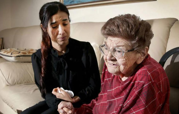 শেষ পর্যন্ত সফলভাবে পালাতে সক্ষম হন তিনি।