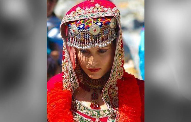 শুধু ভূপ্রকৃতি নয়, মনে করা হয়, এই এলাকার মহিলারাও পৃথিবীর মধ্যে সবচেয়ে সুন্দরী।