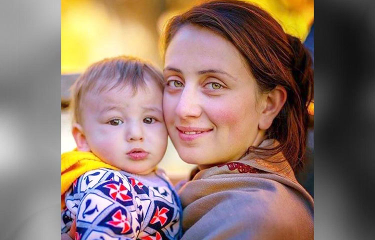 অনেক বেশি বয়স পর্যন্ত এরা সন্তান ধারণে সক্ষম থাকেন বলে প্রচলিত মত। ৬০ বা ৬৫ বছর বয়সেও সন্তানের জন্ম দেওয়ার মতো কথা চালু আছে।