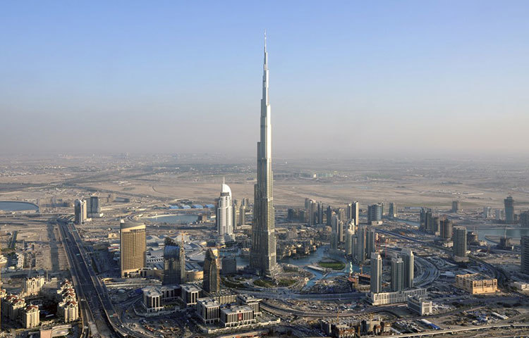 সপ্তম অবস্থানে আছে ইউনাইটেড আরব আমিরাত। এদেশের মানুষের মাথাপিছু জিডিপি ৬৭ হাজার ২০১ ডলার।