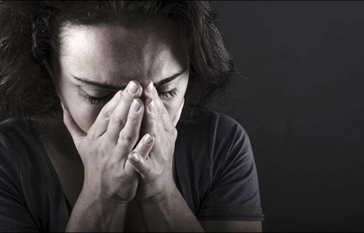 টানা বসে যারা কাজ করেন তাদের অন্তত ৪৭ শতাংশ মানুষদের মধ্যে মানসিক অবসাদ লক্ষ্য করা যায়।