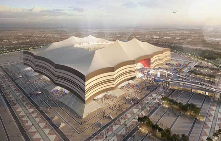 আল খোর শহরের আল বায়েত স্টেডিয়াম। কাজ এখনও অর্ধেক বাকি। তবে কাজ শেষ হলে স্টেডিয়াম অতটাই সুন্দর দেখতে হবে। ৬০ হাজার দর্শক আসন সমৃদ্ধ এই স্টেডিয়ামের সৌন্দর্য অসাধারণ।