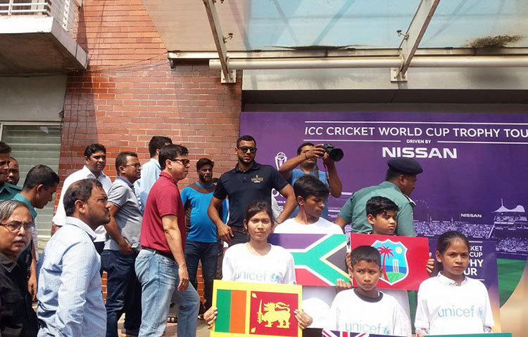 চলছে ফটোসেশন।