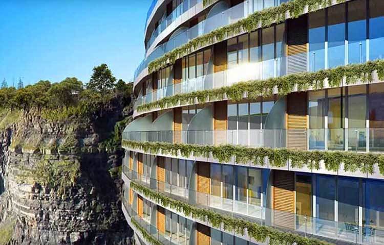 এই হোটেলে ব্যবহৃত ইলেকট্রিসিটি তৈরি হয় সোলার ও জিওথার্মাল পাওয়ার থেকে।