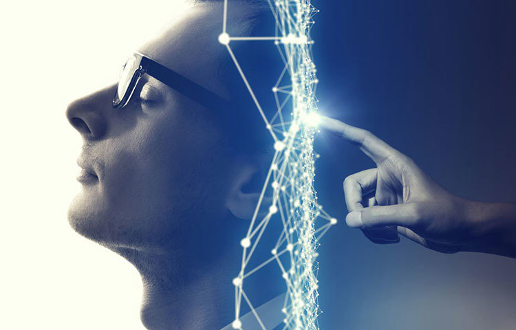 প্রতিযোগিতামূলক সম্পর্কের রসায়নের কথা আসলে আপনার মস্তিষ্কেও কাজ করে চলে অবিরত, আপনার অবচেতনেই। তাই সহকর্মীদের সঙ্গে আড্ডায় সাময়িক আরাম পেলেও তা দীর্ঘস্থায়ী হয় না বরং কাজের চাপ বাড়ায়।