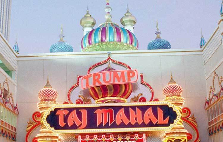 ‘তাজমহল’ রিসোর্টটি গড়ে উঠেছিল প্রায় ১ লাখ ২০ হাজার বর্গফুট জায়গার উপরে।