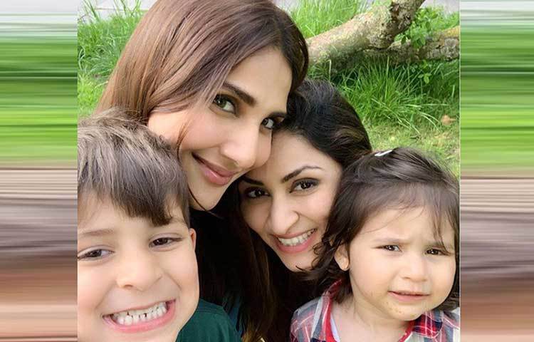 পরিবার ও বাড়ির কচিকাঁচাদের নিয়েও বেড়াতে ভালবাসেন বাণী।