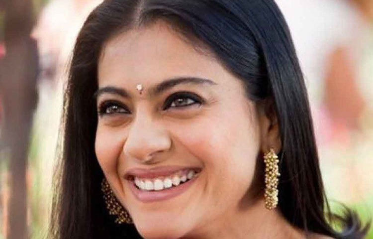 কাজল: এক্সপ্রেশনই কাজলের অভিনয়ের শেষ কথা। ‘কুছ কুছ হোতা হ্যায়’র অঞ্জলীর সারল্য বা ‘বাজিগর’-এর সেই প্রেম এখনও কাজলের মধ্যে খুঁজে পান তার অনুরাগীরা। অথচ বয়সের বিচারে কাজল এখন ৪৫-এর দোরগোড়ায়।