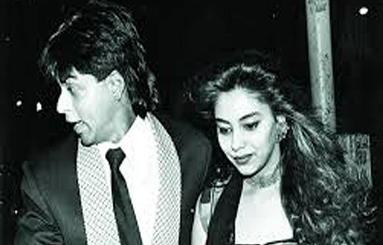 দিল্লি বিশ্ববিদ্যালয় থেকে পড়াশোনার পর তখন সিরিয়ালে অভিনয় করছেন শাহরুখ। মা মারা গিয়েছেন। সেই কারণে দিল্লি ফিরতে ইচ্ছেও করত না। মুম্বইয়ে থেকে কাজ করার সিদ্ধান্ত নেন শাহরুখ।