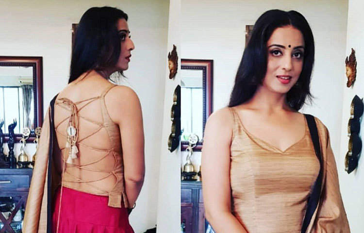 শুধু তাই নয়, তাদের তিন বছরের একটি ছোট্ট মেয়েও রয়েছে। নাম ভেরোনিকা। পাপারাৎজির কবল থেকে তাকে এতদিন কী করে লুকিয়ে রাখলেন মাহি, তা অবাক করেছে নেটিজেনদের।