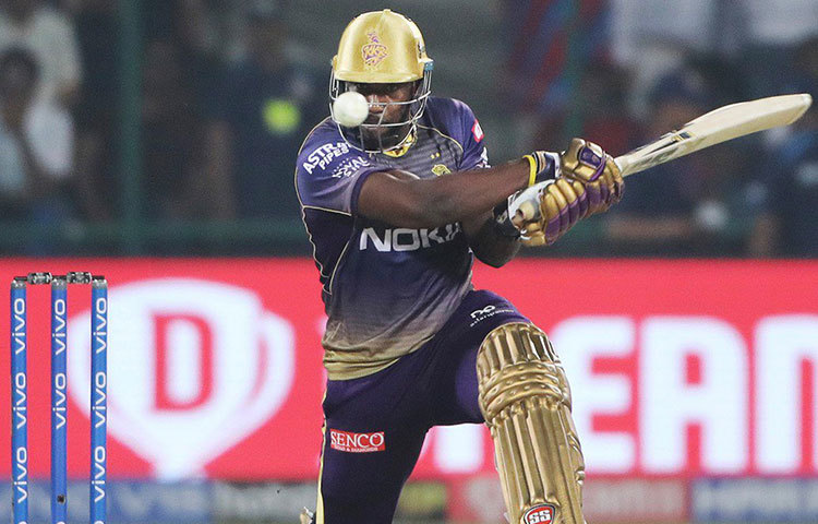 আন্দ্রে রাসেল: ছয়ে নামতে পারেন ‘দ্য ওয়ান অ্যান্ড ওনলি’ আন্দ্রে রাসেল। পর পর ম্যাচ জেতানোর তিনি খেলবেন না এমনটা ভাবাই যায় না। তার ব্যাটের জাদুতেই আইপিএল জেতার স্বপ্ন দেখতে শুরু করে দিয়েছে নাইটরা।