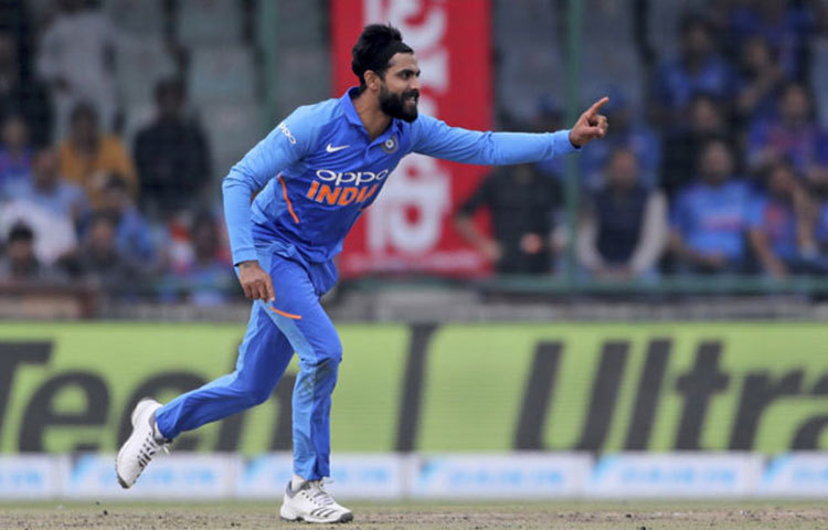 রবীন্দ্র জাদেজা (অলরাউন্ডার)।