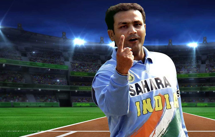 অধিনায়ক দ্রাবিড়ের নেতৃত্বে ২০০৫ সালের অস্ট্রেলিয়া সফরের চতুর্থ একদিনের ম্যাচে বল হাতে ওপেন করেন সহবাগ। অজিদের দুই বাঁ-হাতি ওপেনারকে ফেরাতে এই পরিকল্পনা করেন তিনি। যদিও তা ব্যর্থ হয়।