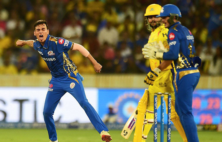 ১১ নম্বরে থাকছেন রাহুল চহার। মুম্বইয়ের এই তরুণের গুগলি, ফ্লিপারসহ অনেক বৈচিত্র। সঙ্গে লাইন ও লেংথও ভালো। আইপিএলের ফাইনালেও নজরকাড়া বোলারকে তাই নিতে চেয়েছেন বীরেন্দ্র।