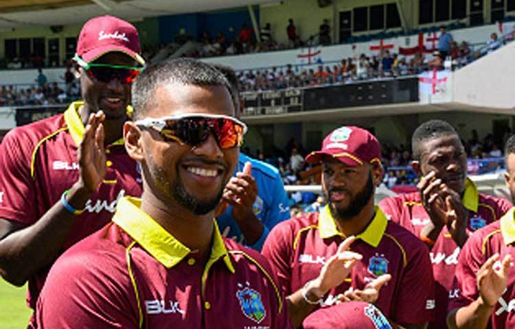 নিকোলাস পুরান: খুব সম্ভবত দ্বিতীয় উইকেটরক্ষক হিসেবে দলে নেওয়া হয়েছে পুরানকে। তরুণ ক্রিকেটারটি মাত্র একটি একদিনের ম্যাচ খেলেছেন ওয়েস্ট ইন্ডিজের হয়ে।