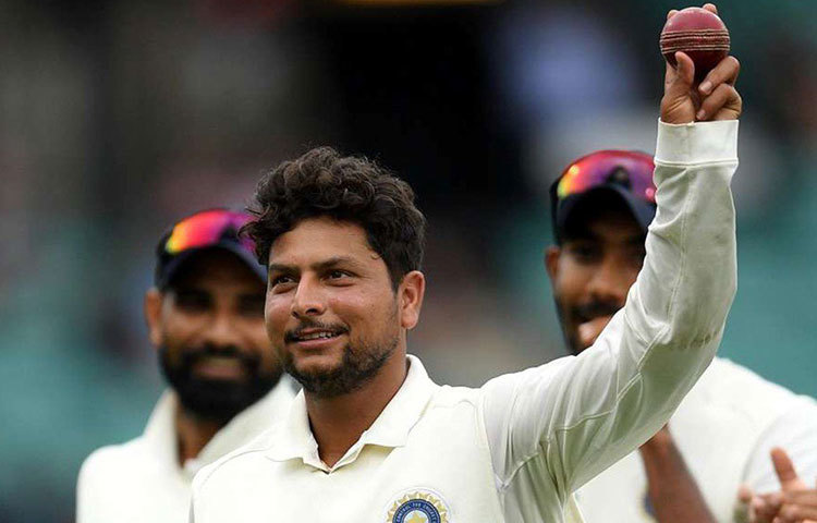 কুলদীপ যাদব: ফর্মে না থাকলেও তার বিস্ময় বোলিংয়ের জন্যই তাকে বাদ দেয়া মুশকিল। তাই দলে কুল-চা জুটি এখনও অক্ষত।