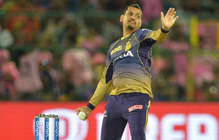 এ ছাড়াও সুনীল নারাইনের ইকনমি রেট প্রায় আটের কাছে। কৃপণ বোলিং করছেন সুনীল বললে ভুল হবে না খুব একটা।