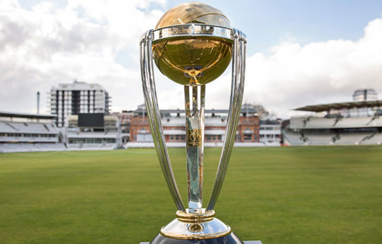 বিশ্বকাপের জন্য ১০ মিলিয়ন ডলার বা ৭০ কোটি টাকা প্রাইজমানি ঘোষণা করেছে আইসিসি। বিপুল এই অর্থ পুরস্কার হিসাবে দেওয়া হবে টুর্নামেন্টজুড়ে।