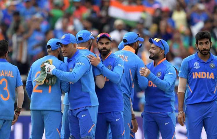 পয়েন্ট টেবিলে অস্ট্রেলিয়া এই মুহূর্তে রয়েছে এক নম্বরে। ভারত দুইয়ে। একটি করে ম্যাচ খেলার পর ভারত ও অস্ট্রেলিয়ার মধ্যে কে এক নম্বরে থাকবে তা ঠিক হবে।