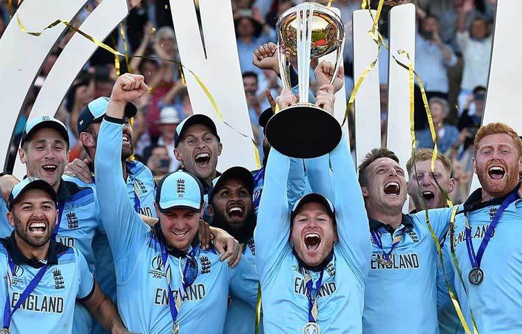 প্রথমেই দেখে নেওয়া যাক বিশ্বকাপজয়ী ইংল্যান্ড কত টাকা পেল। চ্যাম্পিয়ন দল হিসেবে তারা পেলেন ৪০,০০০,০০ লাখ ডলার। ২০১৫ সালের বিশ্বকাপের তুলনায় যার পরিমাণ অনেকটাই বেশি।