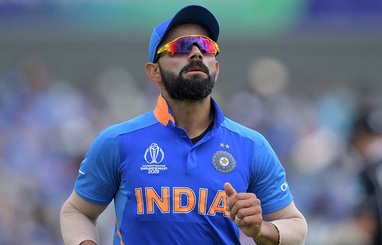 বিরাট কোহলি: তিনটি ফর্মাটেই খেলবেন ‘কিং’ কোহলি। আগামী টি-টোয়েন্টি বিশ্বকাপের দল নিজেই গুছিয়ে নিতে চাইছেন অধিনায়ক। তাই দলের সেরা ব্যাটসম্যান ও অধিনায়ককে বিশ্রাম দেওয়ার কোনো প্রশ্নই ওঠে না।