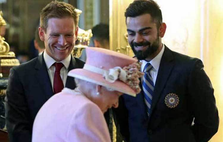 বাকিংহাম প্যালেস-এর সামনে দ্য মল-এ অনুষ্ঠিত হয়েছিল বিশ্বকাপের উদ্বোধনী অনুষ্ঠান।