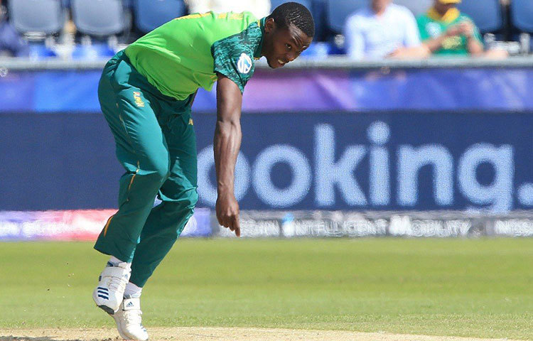 এবারের বিশ্বকাপে ৯ ম্যাচে নিয়েছেন মাত্র ১১ উইকেট। মোট ৭৮ ওভার বল করে ৩৯৭ রান দিয়েছেন। দক্ষিণ আফ্রিকার বোলারদের মধ্যে সব থেকে বেশি রান দিয়েছেন তিনিই। দলের সেরা বোলার সব চেয়ে বেশি রান দিলে দলের যে করুণ অবস্থা হবে তা বলাই বাহুল্য।