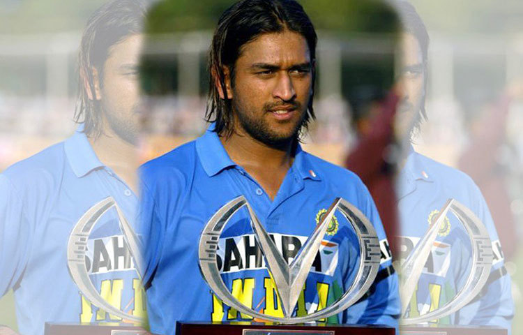 ২০০৫ সালেই সম্ভবত ধোনি তার জীবনের সেরা ওয়ান ডে ইনিংসটি খেলেন শ্রীলঙ্কার বিরুদ্ধে। শ্রীলঙ্কার দেওয়া ২৯৮ রানের লক্ষ্যমাত্রা তাড়া করতে নেমে ধোনিকে তিন নম্বরে ব্যাট করতে পাঠানো হয়। সেই সুযোগের সদ্ব্যবহার করে ১৮৩ রানের অপরাজিতইনিংস খেলেন তিনি। যা আন্তর্জাতিক ক্রিকেটে করা কোনো উইকেটকিপার ব্যাটসম্যানের সর্বোচ্চ স্কোর।