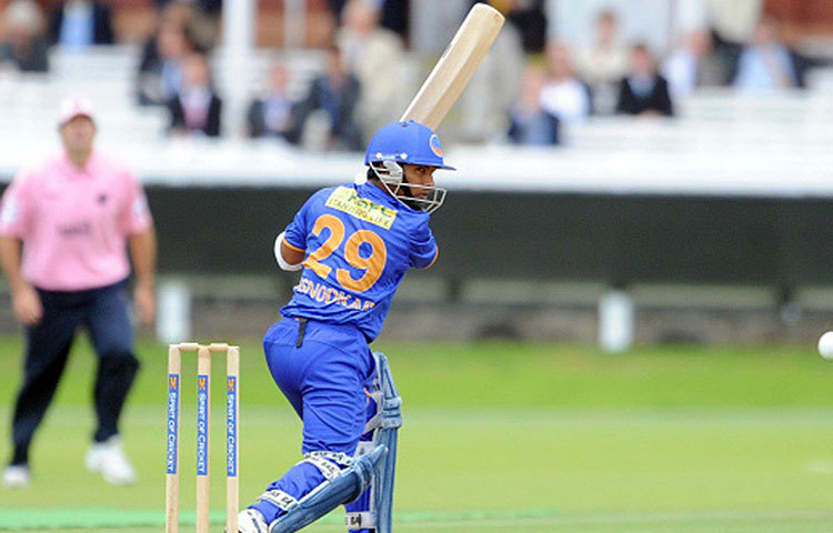 শেন ওয়ার্নের কাছ থেকে পেয়েছিলেন ‘গোয়ার কামান’ তকমা।